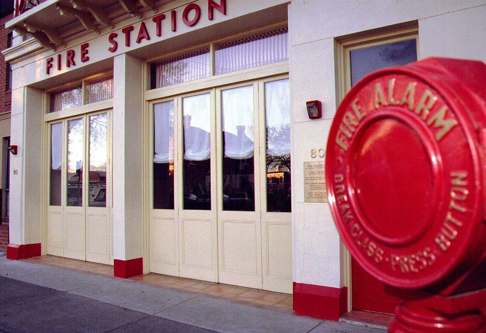 Fire Station Inn Adelaide Eksteriør bilde